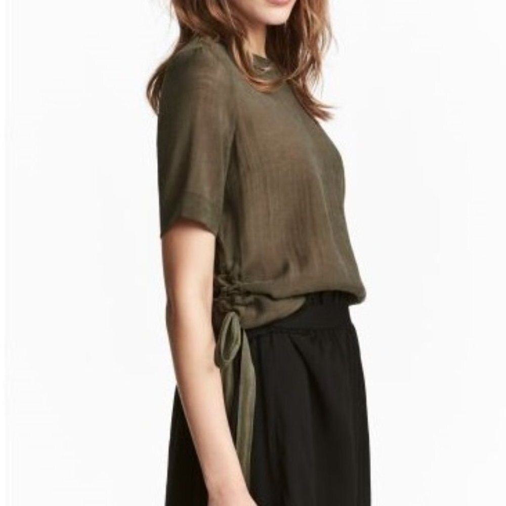 H&M Khaki Olive Green Short Sleeves Side Ties Drawstrings Blouse P4320